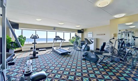 Best Western Plus Sandcastle Beachfront Hotel | Virginia Beach, VA